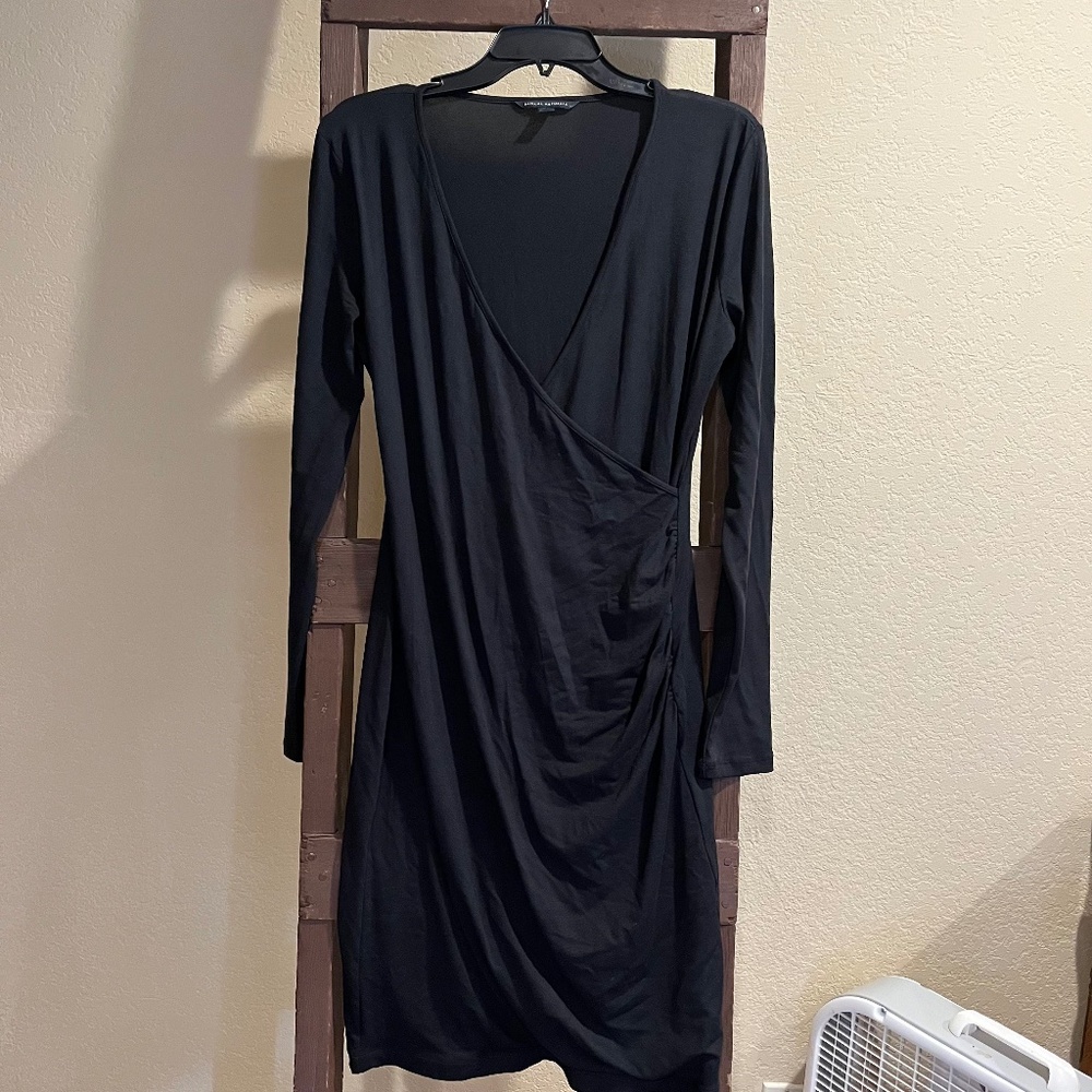 Banana Republic Stretchy Black Wrap Dress